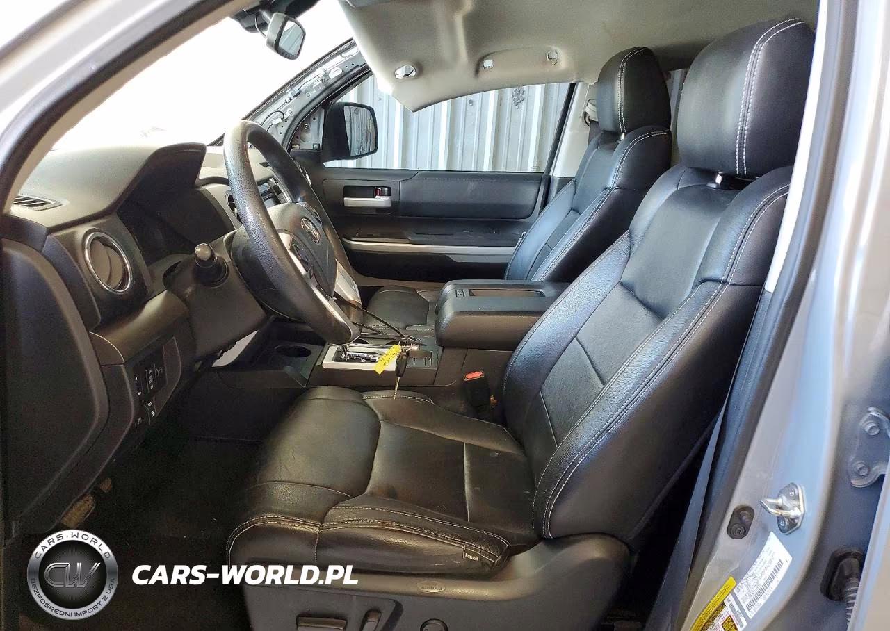 2018 Toyota Tundra VIN:5TFEY5F12JX231339 - 7