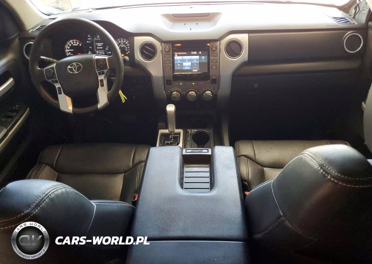 2018 Toyota Tundra VIN:5TFEY5F12JX231339 - 8