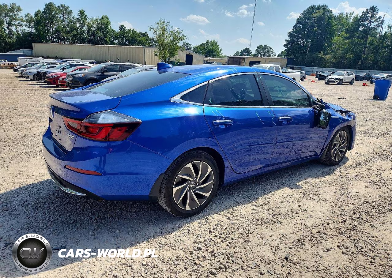 2020 Honda Insight Touring VIN:19XZE4F9XLE007698 - 3