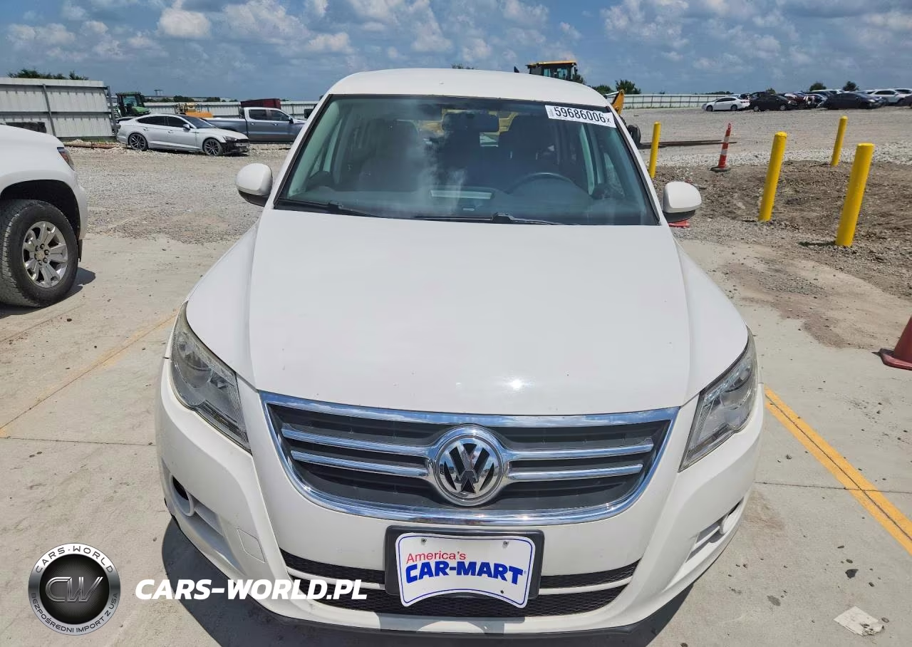 2011 Volkswagen Tiguan S VIN:WVGAV7AXXBW561313 - 5