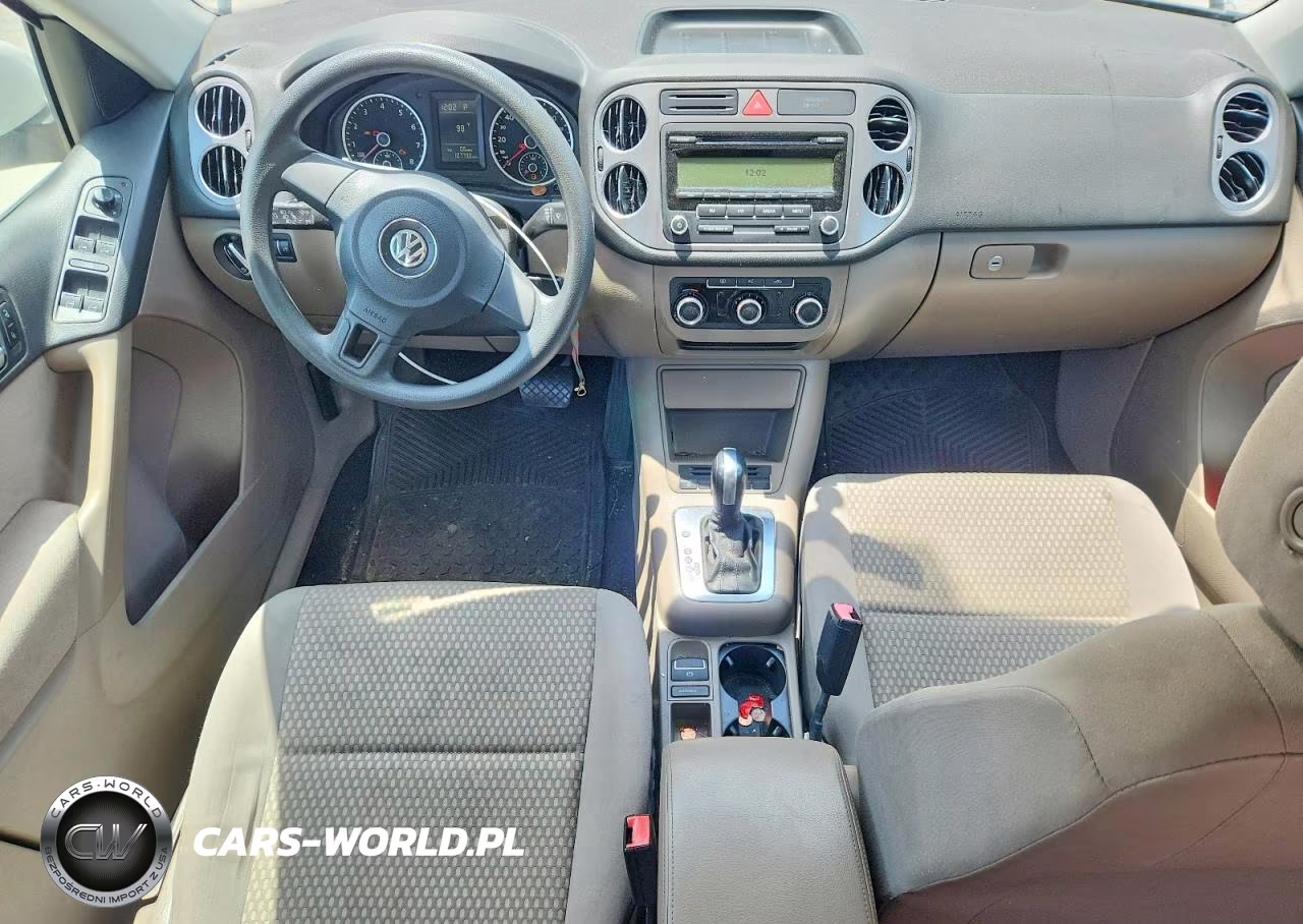 2011 Volkswagen Tiguan S VIN:WVGAV7AXXBW561313 - 8