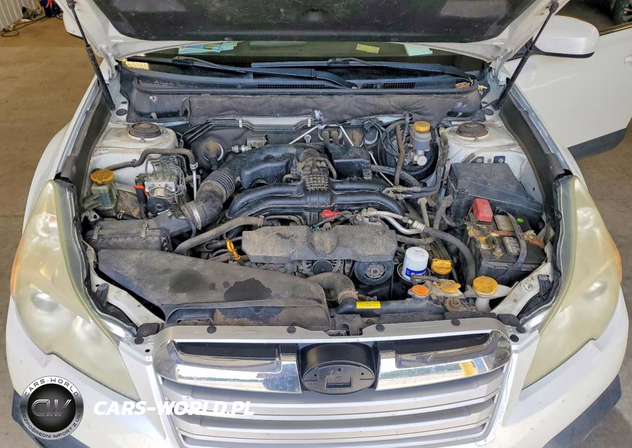 2013 Subaru Outback 2.5I Premium VIN:4S4BRBCC0D3318054 - 11