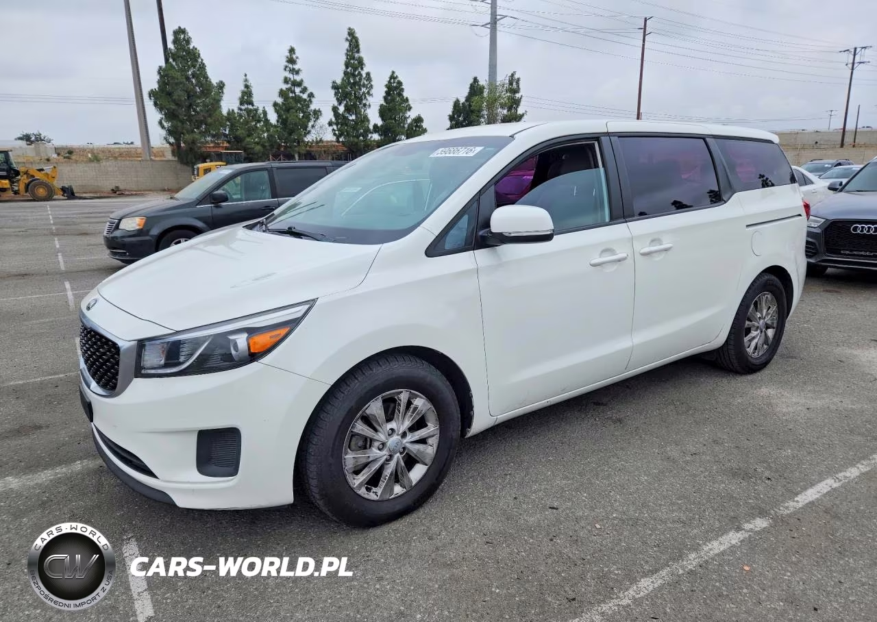 2016 Kia Sedona L