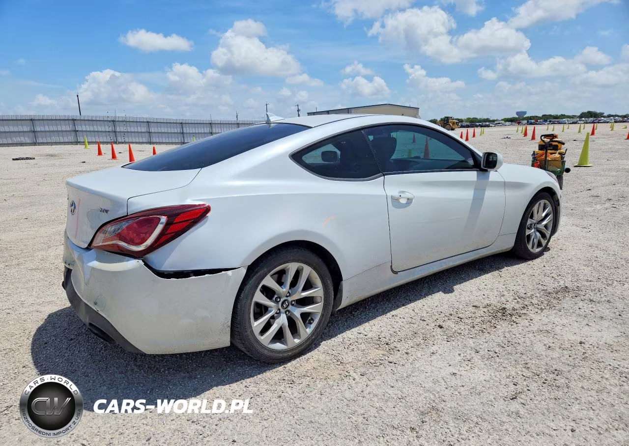 2013 Hyundai Genesis Coupe 2.0T VIN:KMHHT6KD3DU091997 - 3