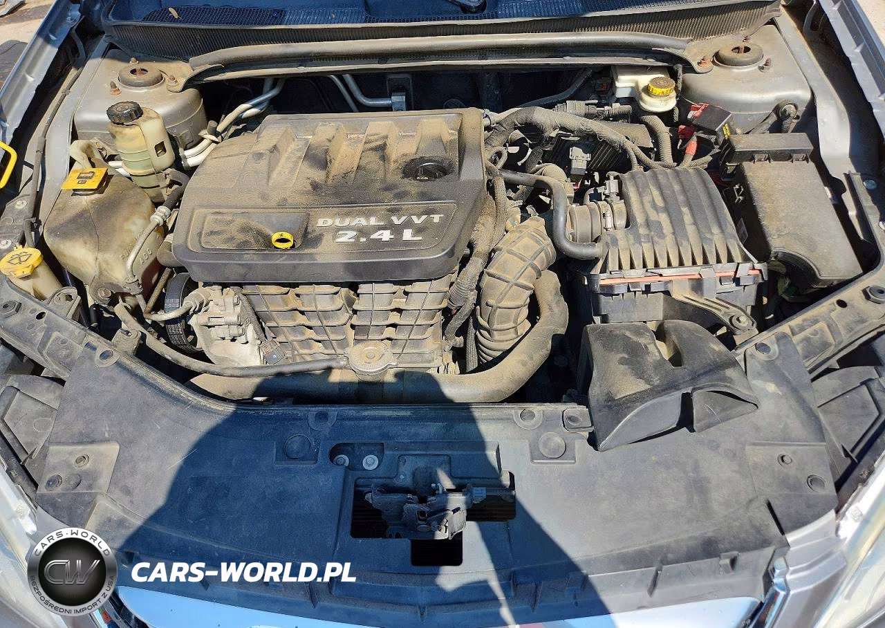 CHRYSLER 200 TOURIN VIN:1C3CCBBB2DN570710 - 11