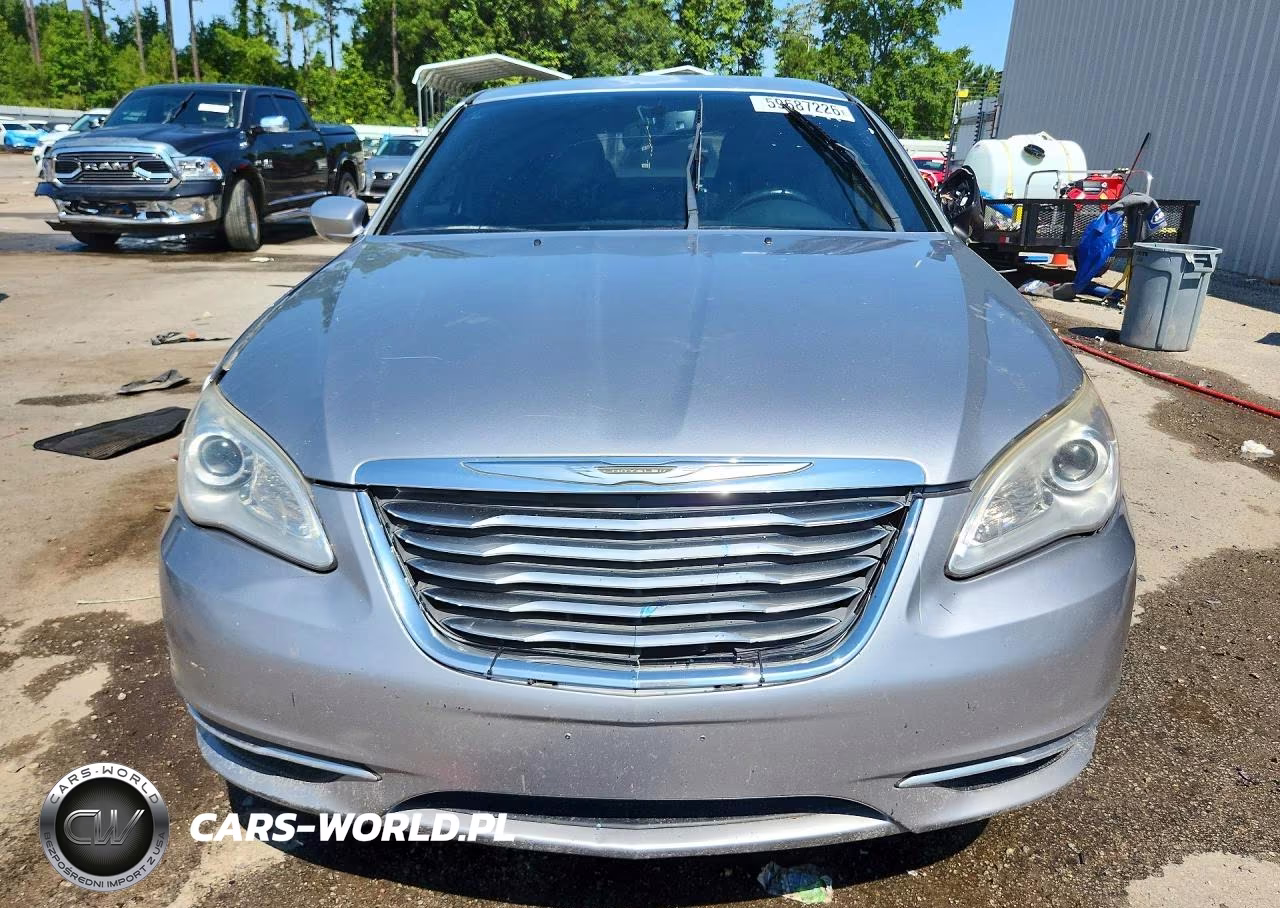 CHRYSLER 200 TOURIN VIN:1C3CCBBB2DN570710 - 5