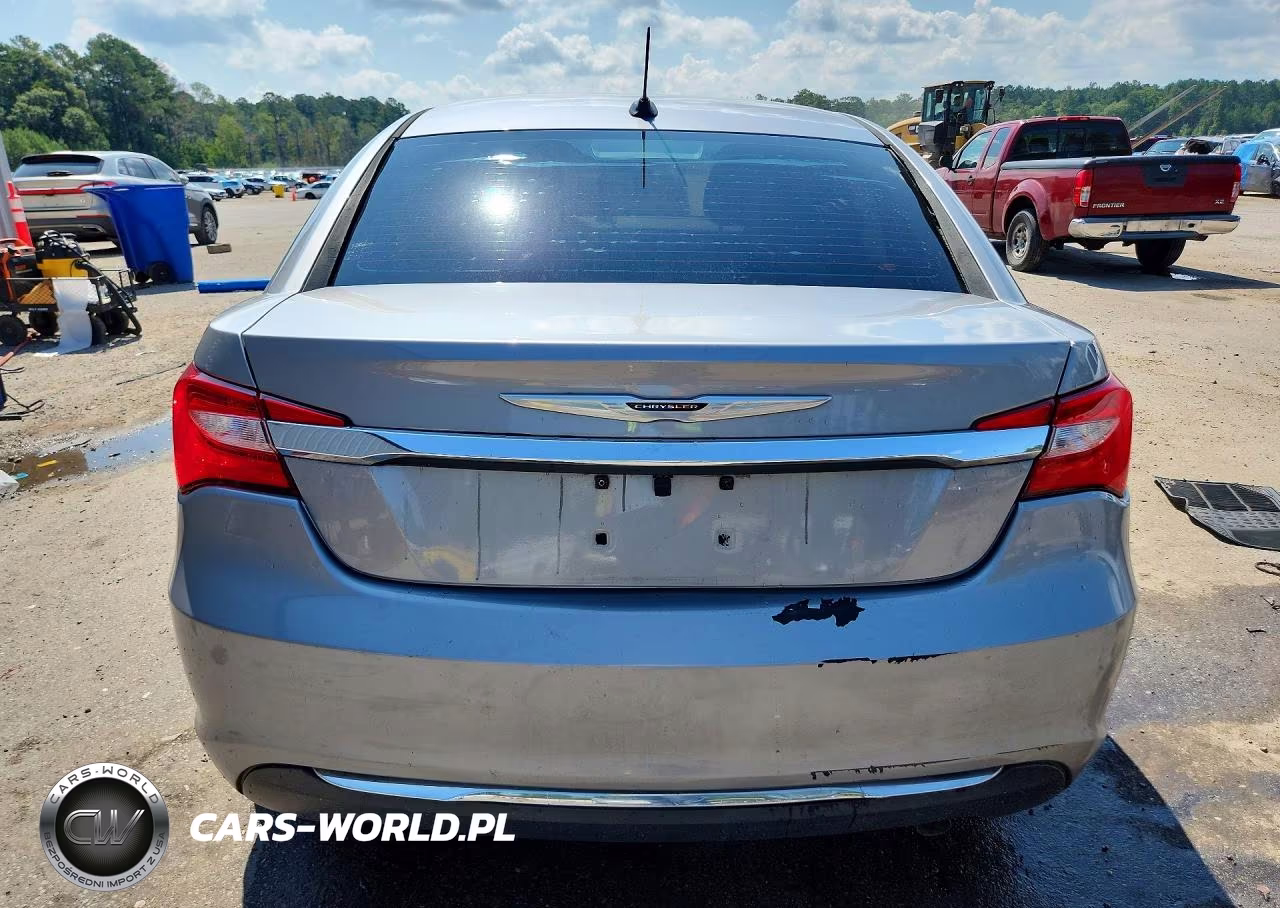 CHRYSLER 200 TOURIN VIN:1C3CCBBB2DN570710 - 6