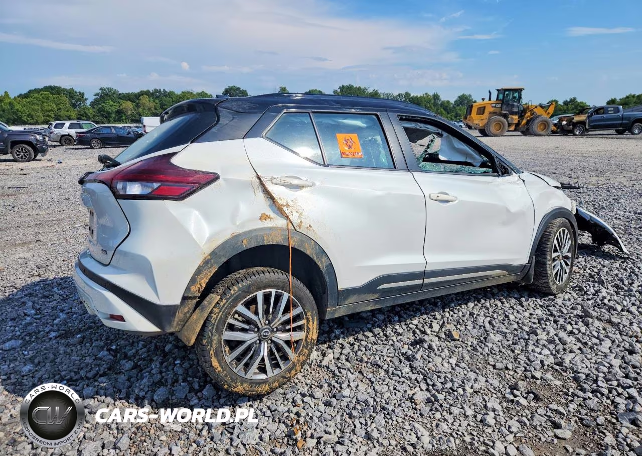 2023 Nissan Kicks Sr VIN:3N1CP5DV7PL556253 - 3