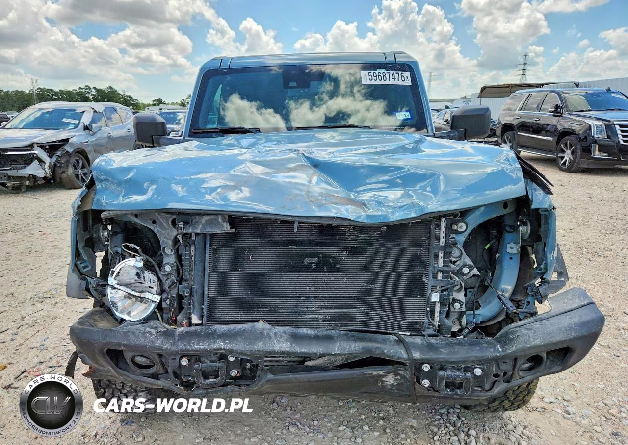 2023 Ford Bronco Base VIN:1FMEE5DH7PLB09905 - 5