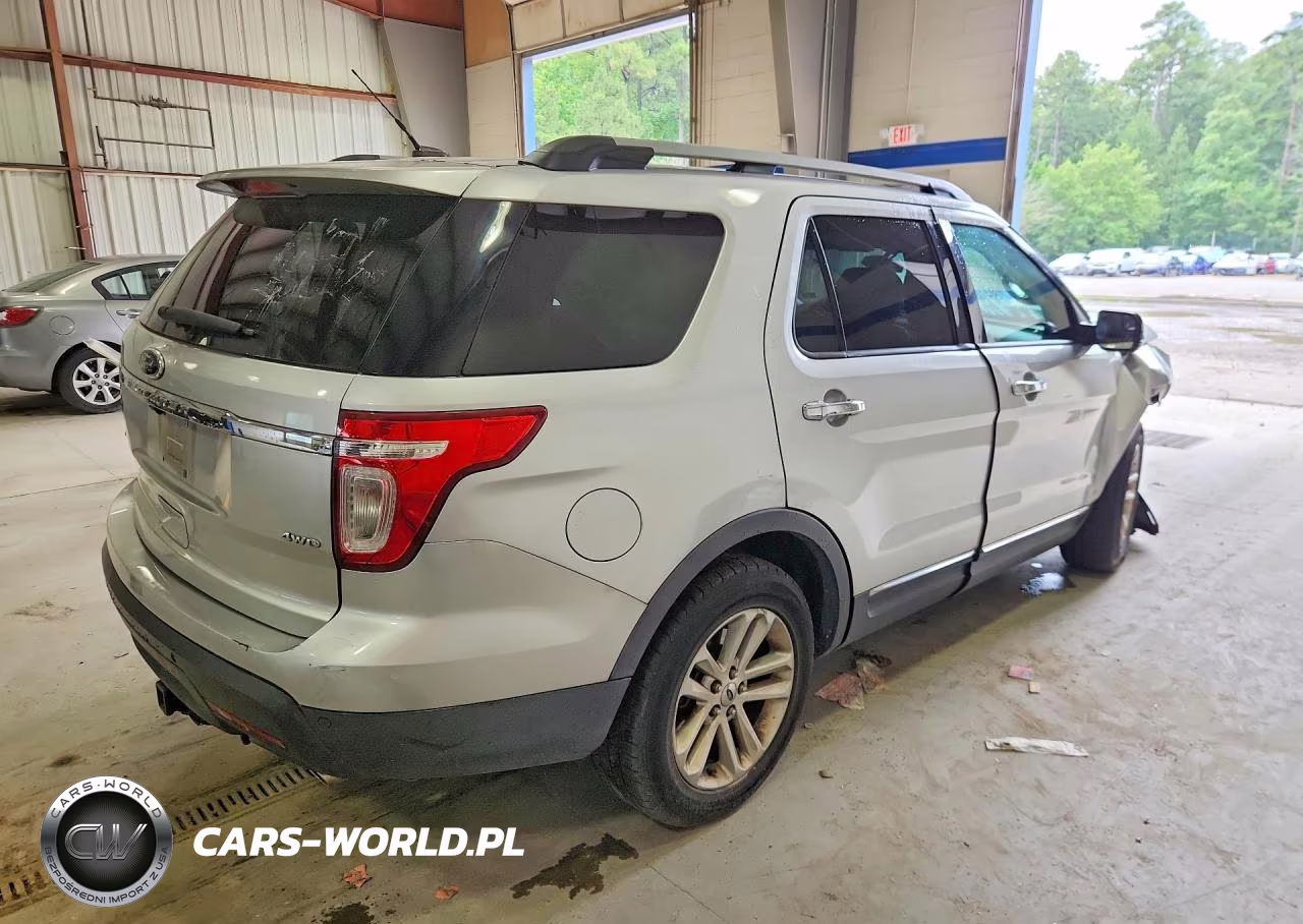 2011 Ford Explorer Xlt VIN:1FMHK8D89BGA66113 - 3