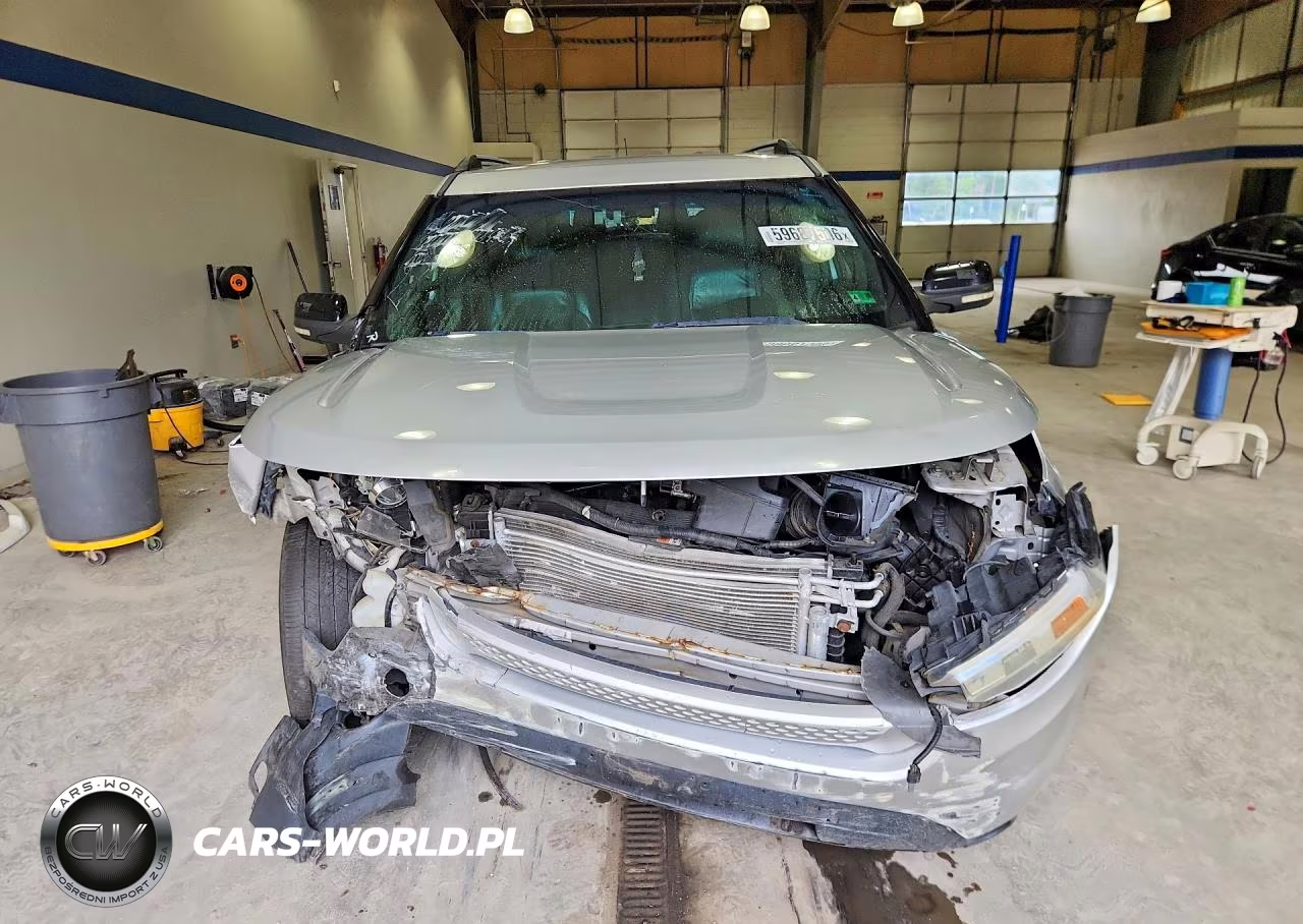 2011 Ford Explorer Xlt VIN:1FMHK8D89BGA66113 - 5