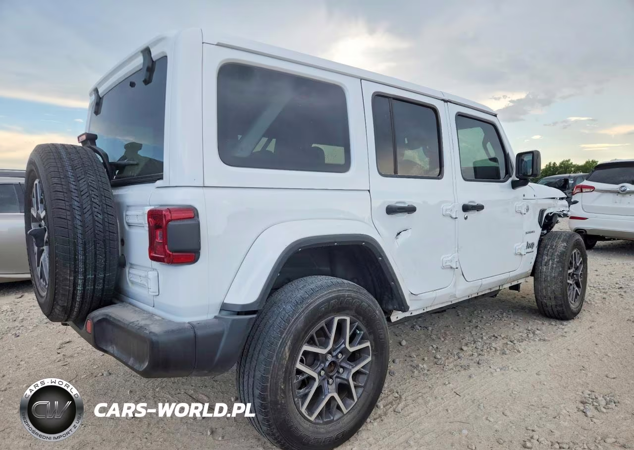 2024 Jeep Wrangler Sahara VIN:1C4PJXEG8RW267438 - 3