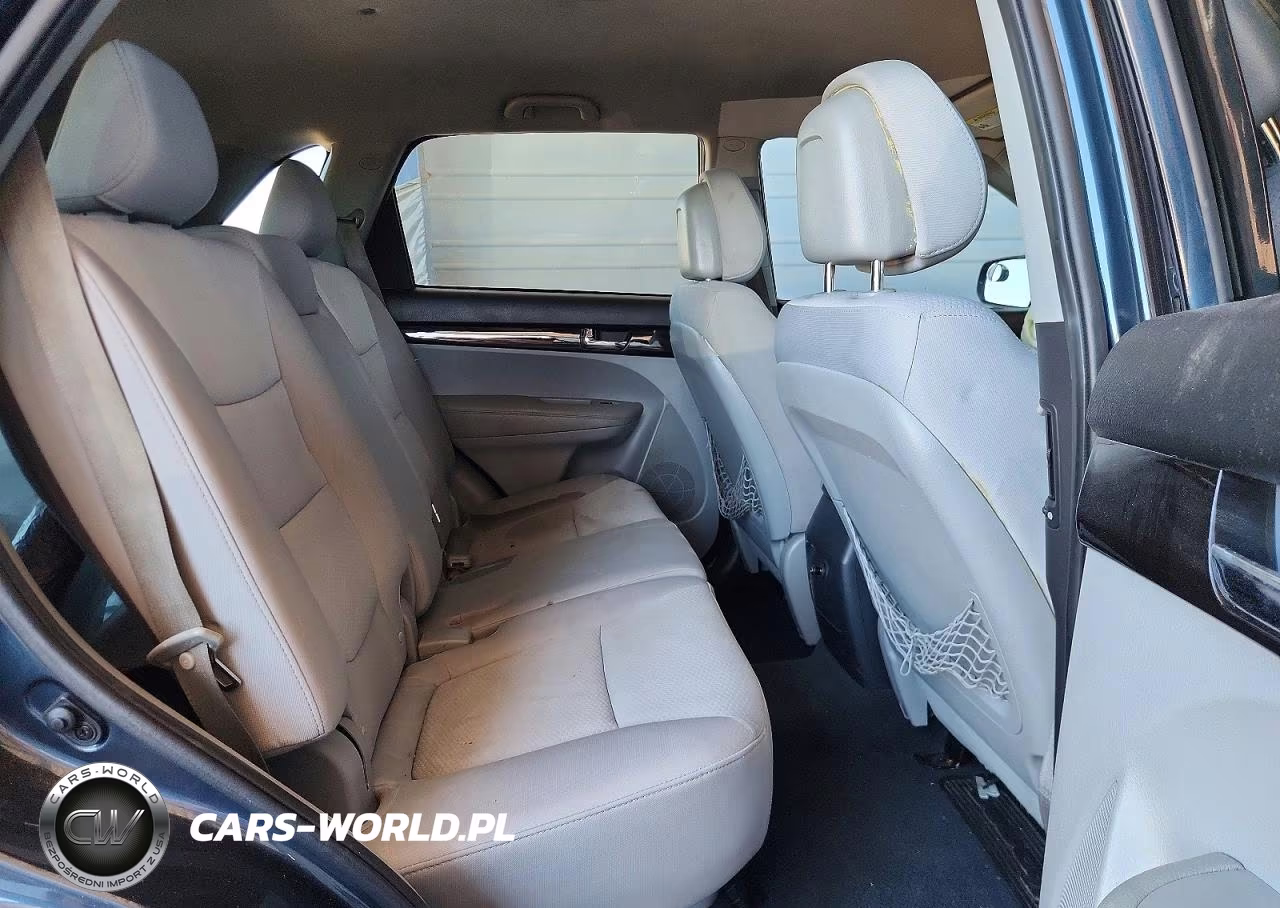 2012 Kia Sorento Lx VIN:5XYKT3A14CG197150 - 11