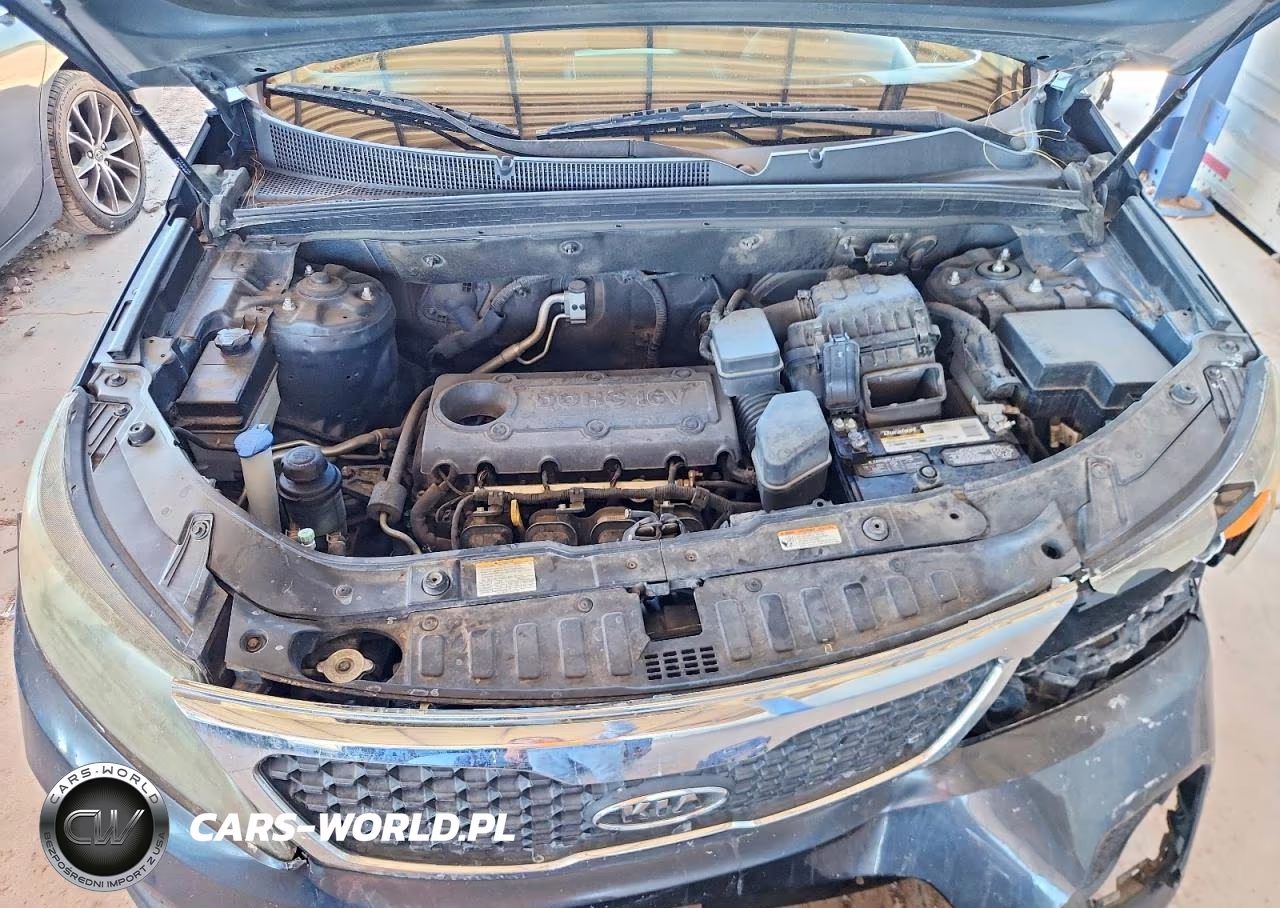 2012 Kia Sorento Lx VIN:5XYKT3A14CG197150 - 12
