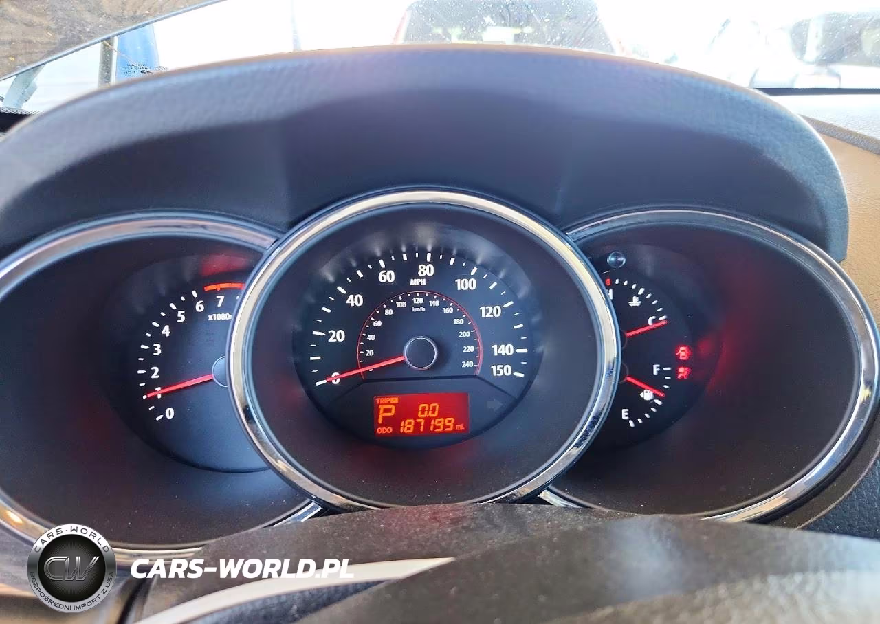 2012 Kia Sorento Lx VIN:5XYKT3A14CG197150 - 9
