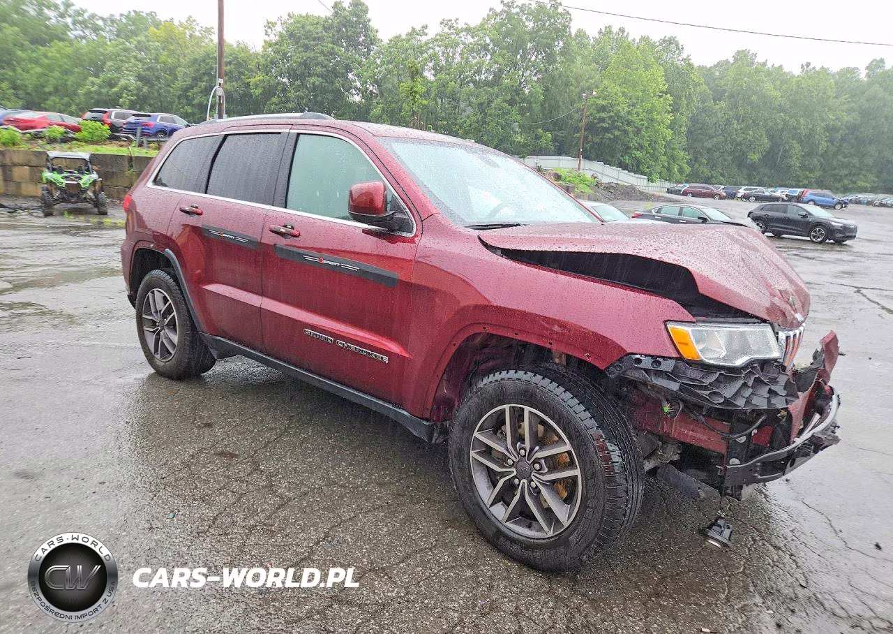 2019 Jeep Grand Cherokee Laredo VIN:1C4RJEAG3KC621795 - 4