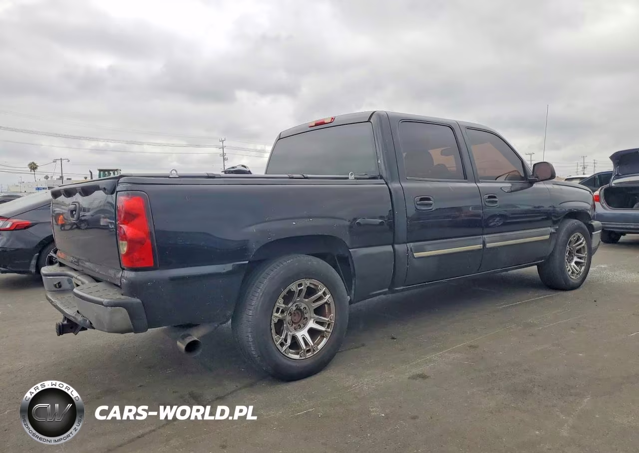 2006 Chevrolet Silverado C1500 VIN:2GCEC13V561349968 - 3