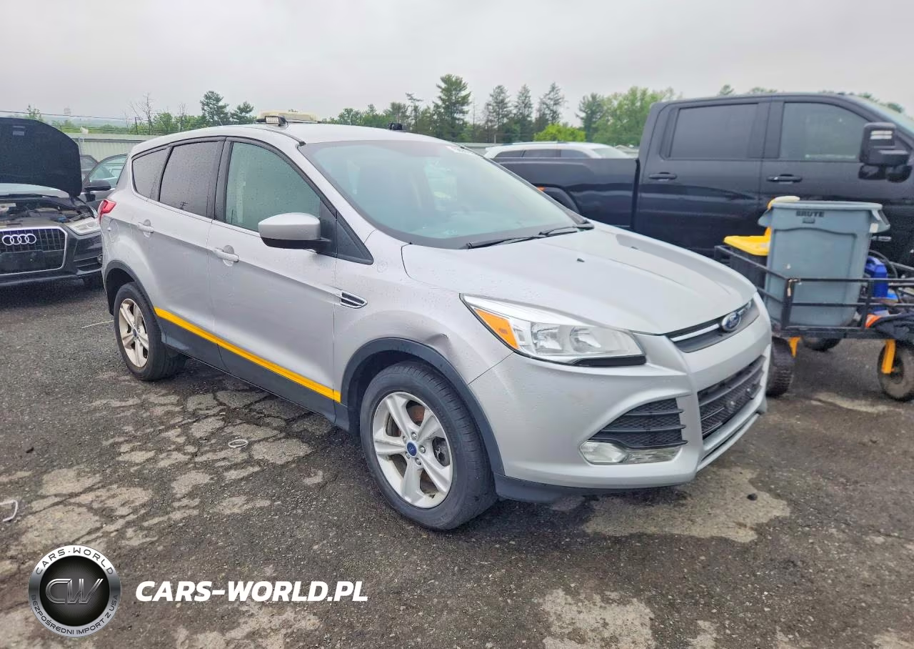 2015 Ford Escape Se VIN:1FMCU9GX0FUB96964 - 4