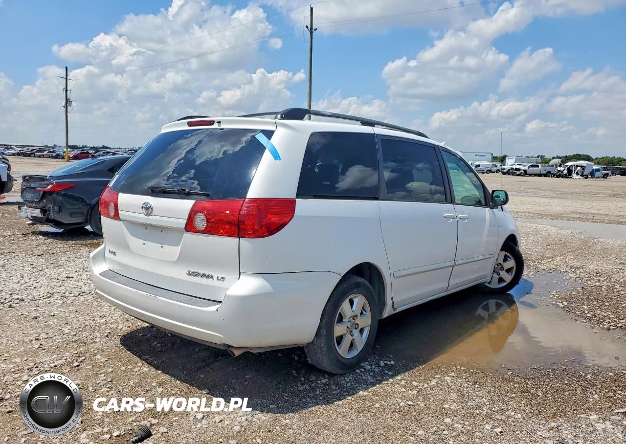 2007 Toyota Sienna Le 8-Passenger VIN:5TDZK23C97S023030 - 3