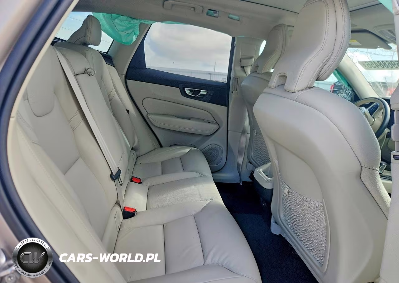 2025 Volvo Xc60 Plus VIN:YV4M12RC4S1074152 - 11