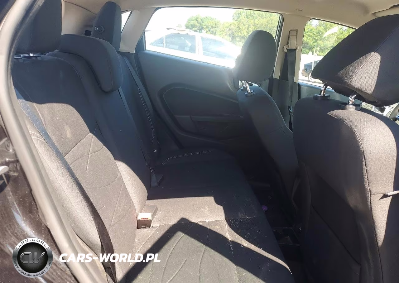 2015 Ford Fiesta Se VIN:3FADP4EJ2FM141699 - 10
