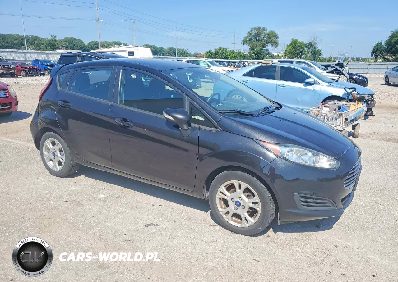 2015 Ford Fiesta Se VIN:3FADP4EJ2FM141699 - 4