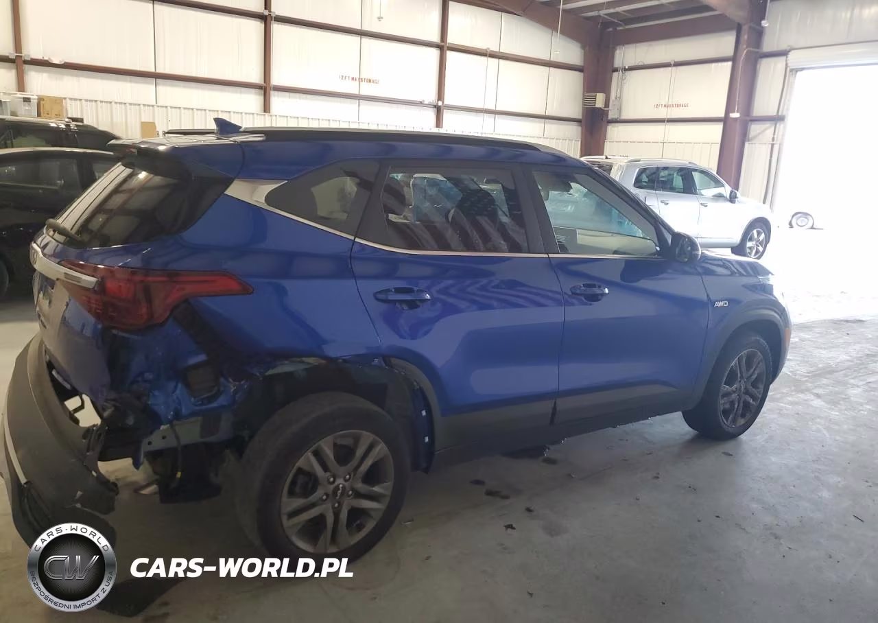 2023 Kia Seltos S VIN:KNDEUCAA1P7438451 - 3