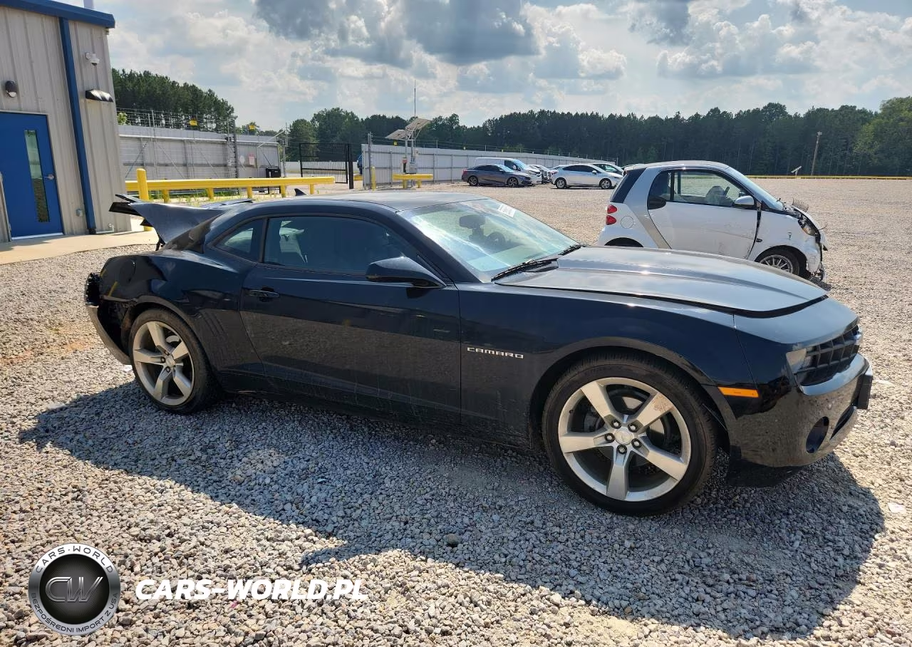 2011 Chevrolet Camaro Lt VIN:2G1FF1ED1B9104802 - 4