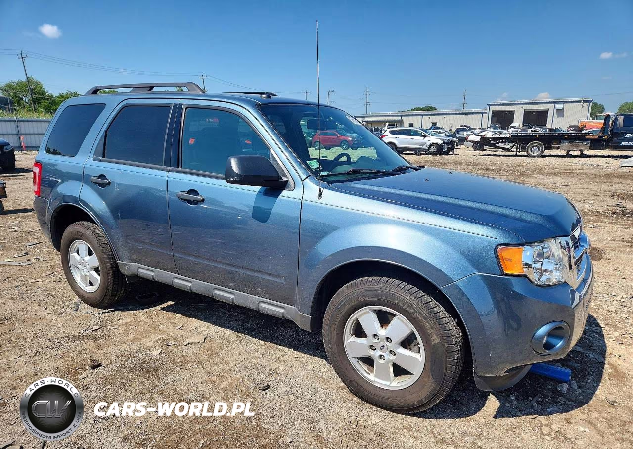2012 Ford Escape Xlt VIN:1FMCU0DG1CKB39552 - 4