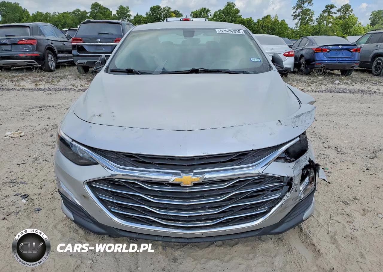 2019 Chevrolet Malibu Ls VIN:1G1ZB5ST7KF223926 - 5