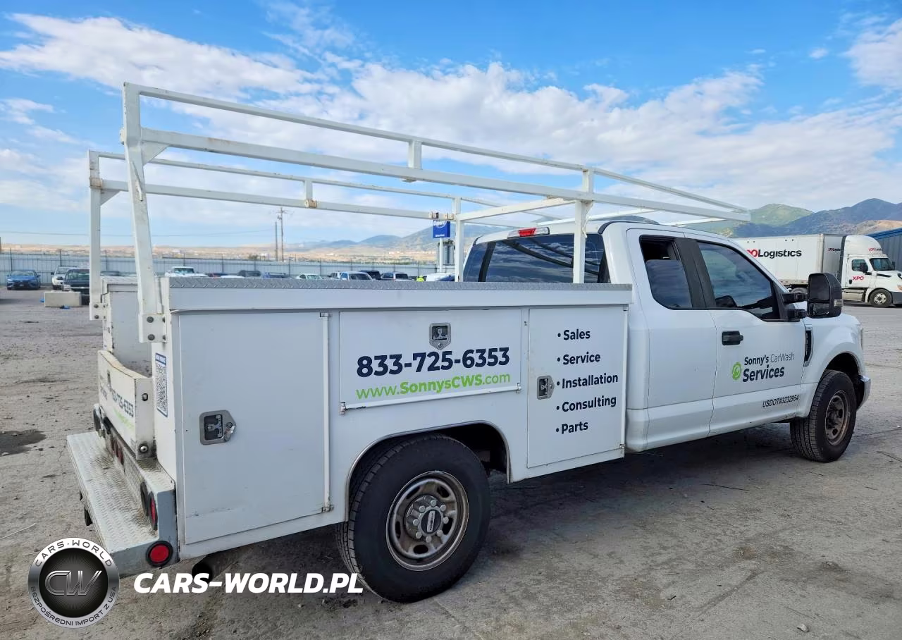 2018 Ford F250 Super Duty VIN:1FD7X2A63JEB93026 - 3