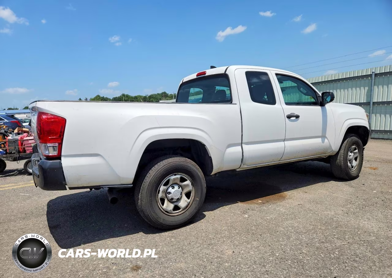 2016 Toyota Tacoma Sr VIN:5TFSX5EN8GX040317 - 3