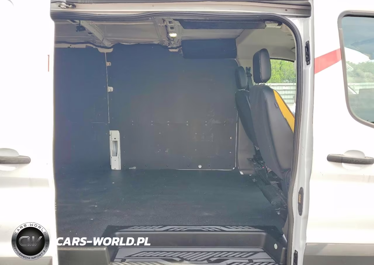 2026 Ford Transit 250 Delivery Van VIN:1FTBR1Y86TKA11110 - 11