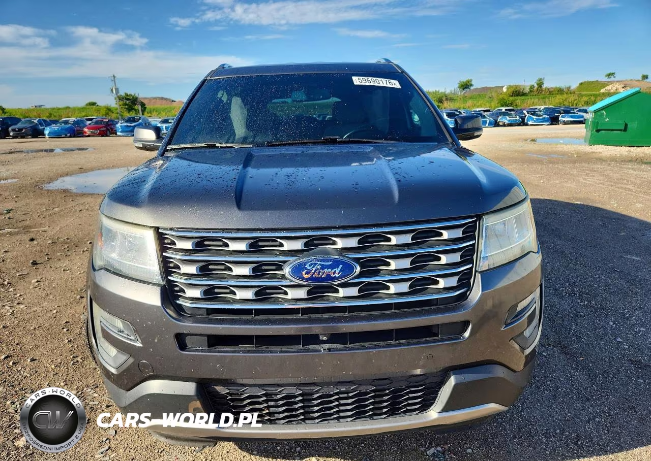2016 Ford Explorer Limited VIN:1FM5K8FHXGGC29715 - 5