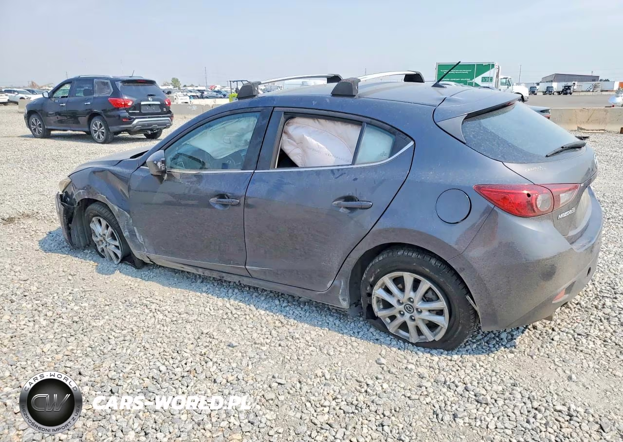 2014 Mazda 3 Touring VIN:JM1BM1L76E1215945 - 2