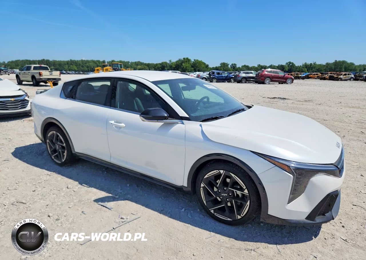 2025 Kia K4 Gt Line VIN:3KPFW4DE9SE109511 - 4