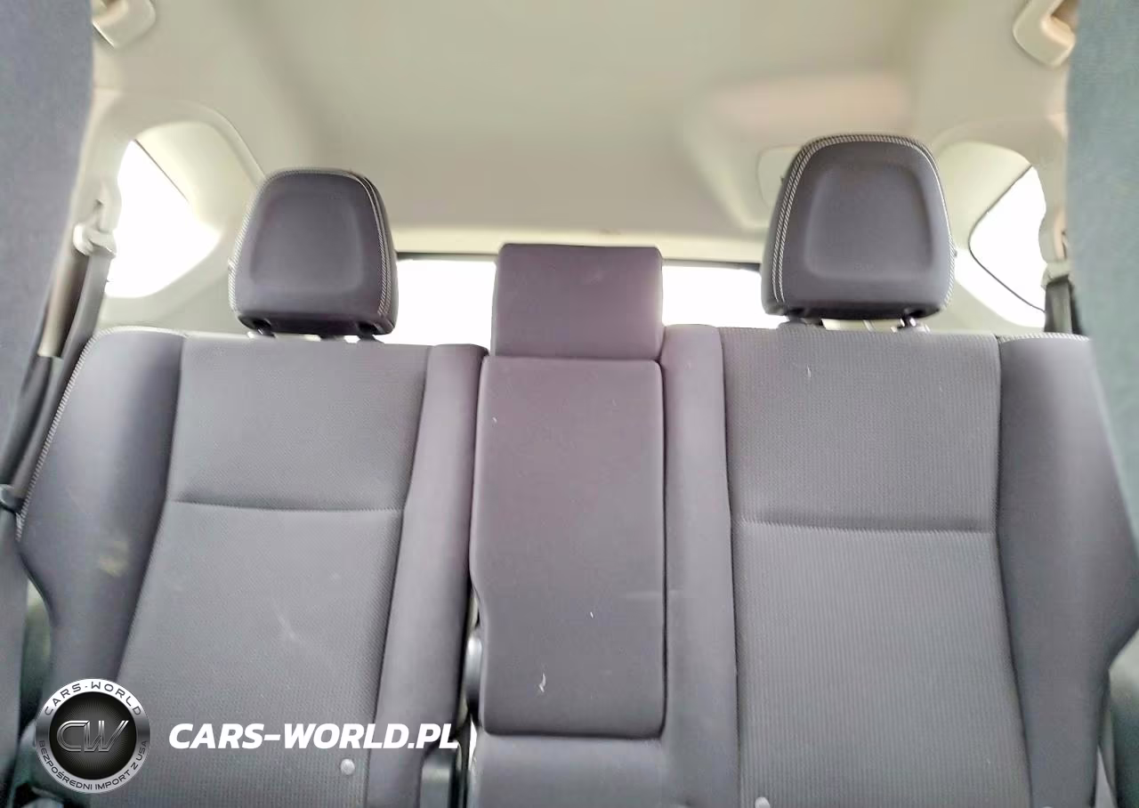 2018 Toyota Rav4 Xle VIN:JTMWFREV7JD130594 - 10