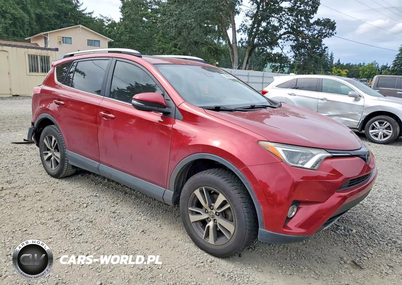 2018 Toyota Rav4 Xle VIN:JTMWFREV7JD130594 - 4