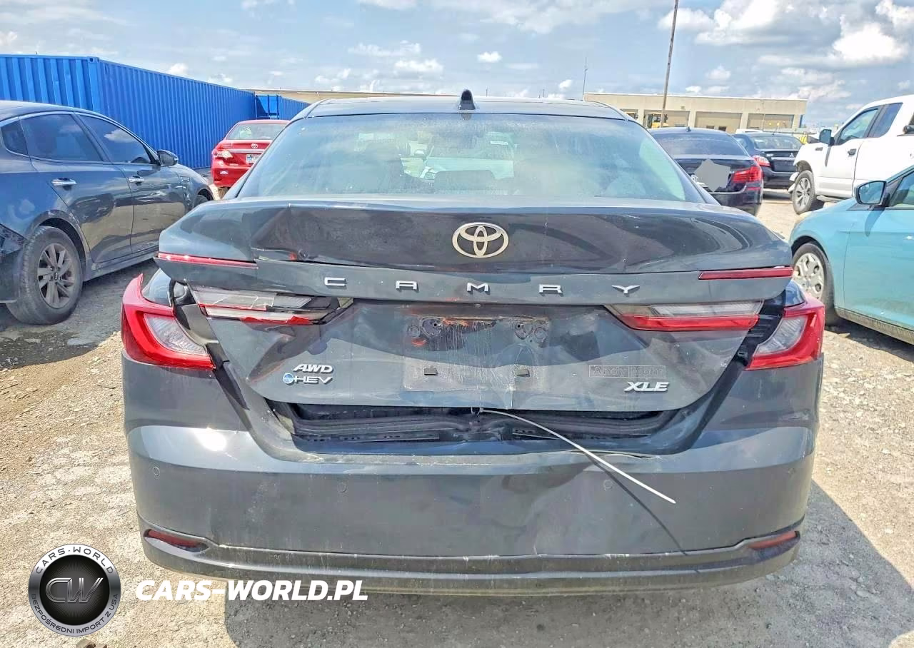 2026 Toyota Camry Xle VIN:4T1DBADK8TU555090 - 6