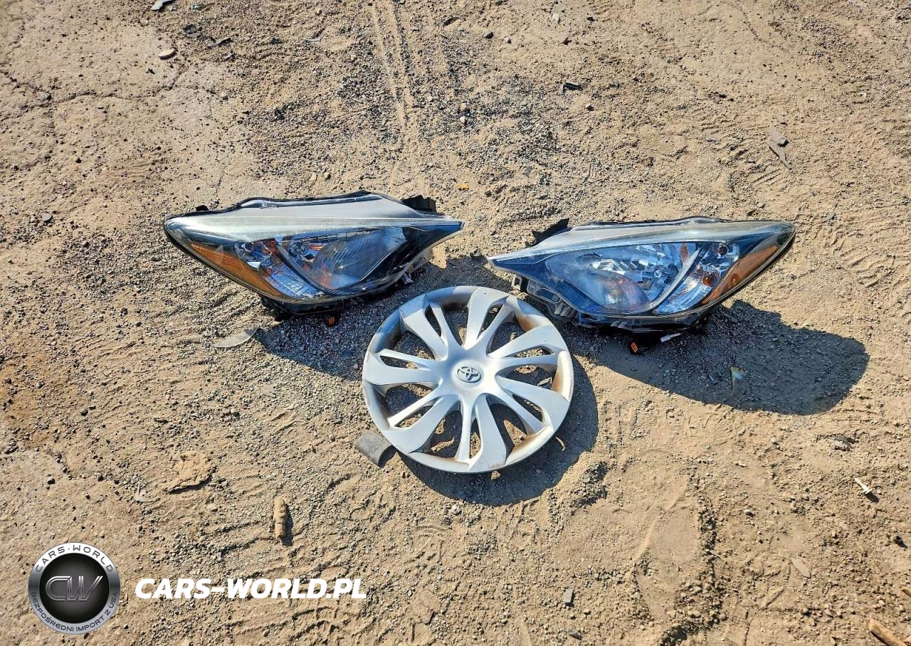 2019 Toyota Yaris L VIN:3MYDLBYV8KY520865 - 12