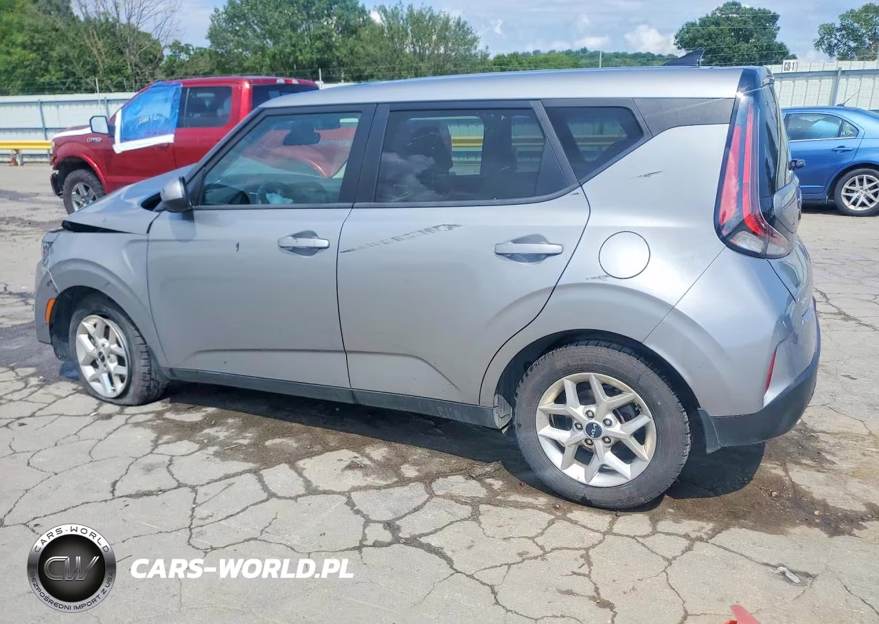 2023 Kia Soul Lx VIN:KNDJ23AU8P7890718 - 2