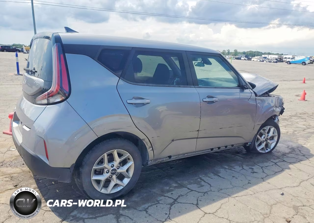 2023 Kia Soul Lx VIN:KNDJ23AU8P7890718 - 3