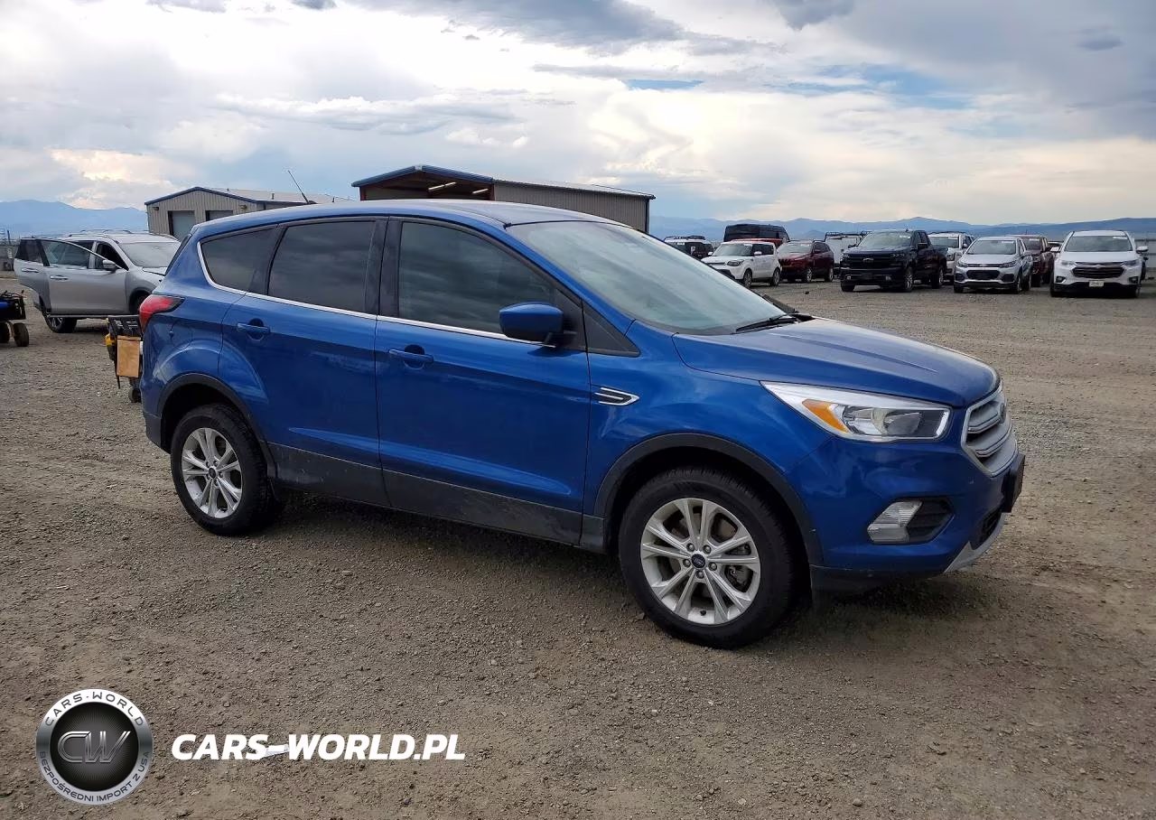 2019 Ford Escape Se VIN:1FMCU9GD2KUB09078 - 4