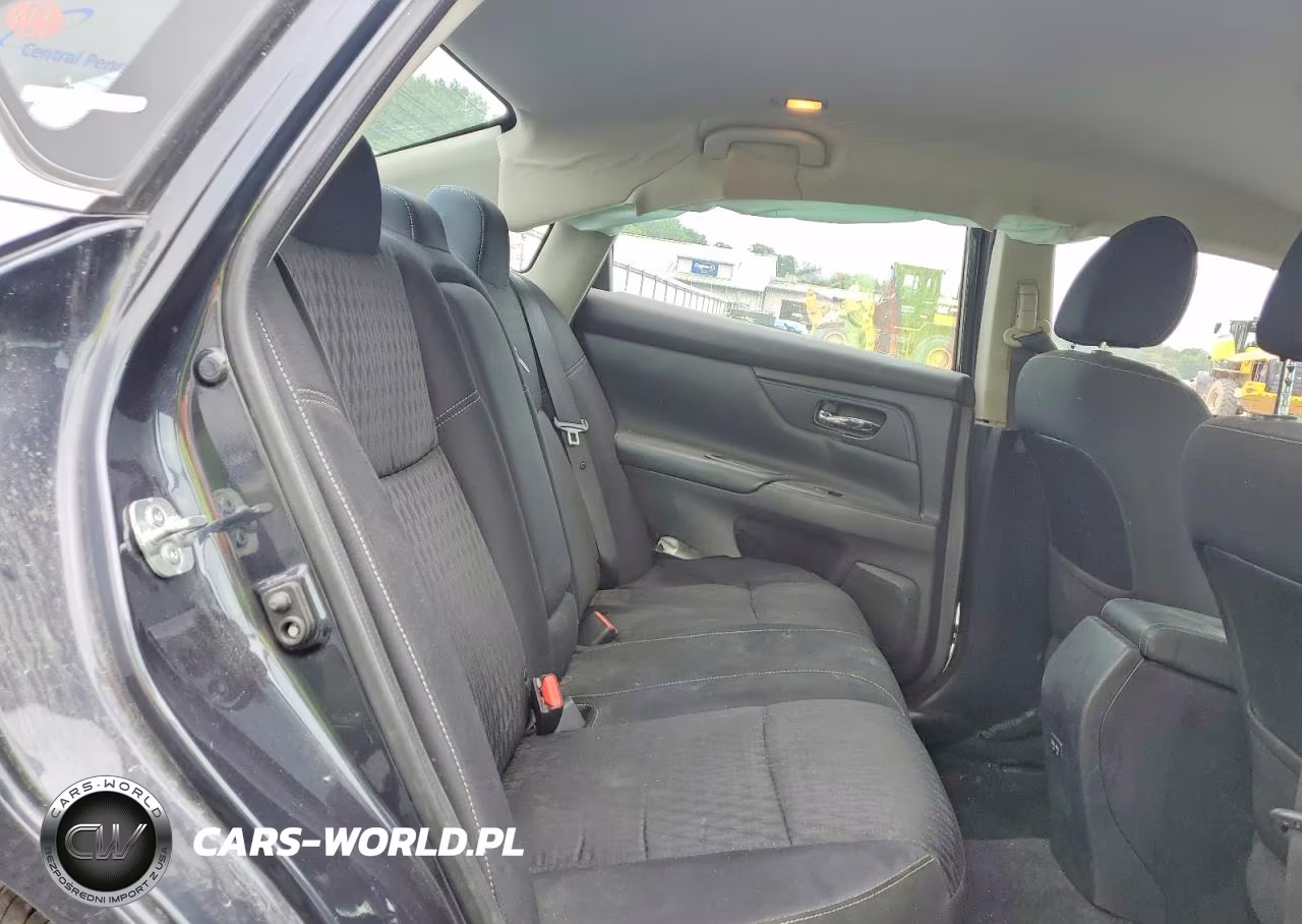2018 Nissan Altima 2.5 S VIN:1N4AL3AP2JC188146 - 10