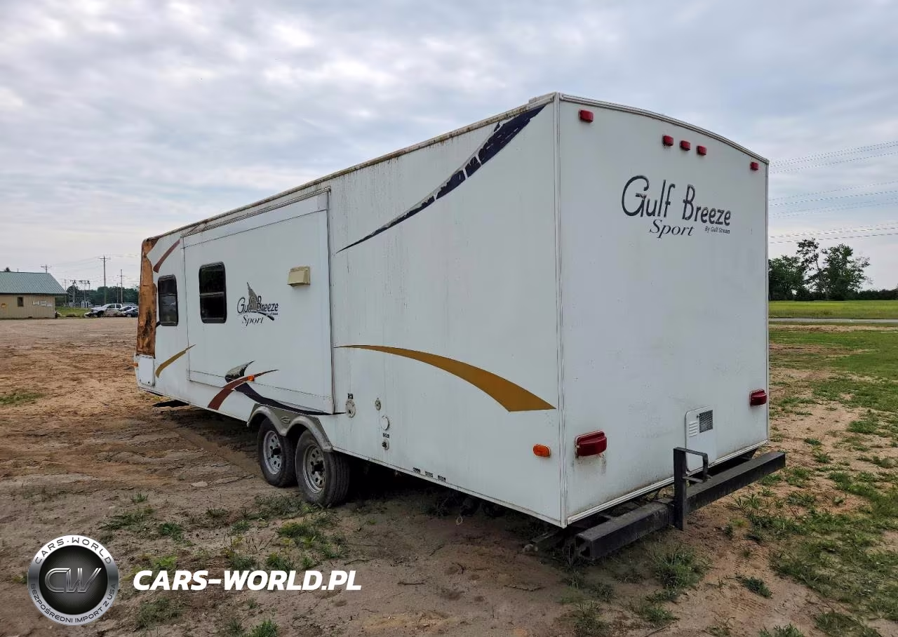 2010 Gulf Stream Gulf Breez Camper VIN:1NL1XTM22A1026053 - 3