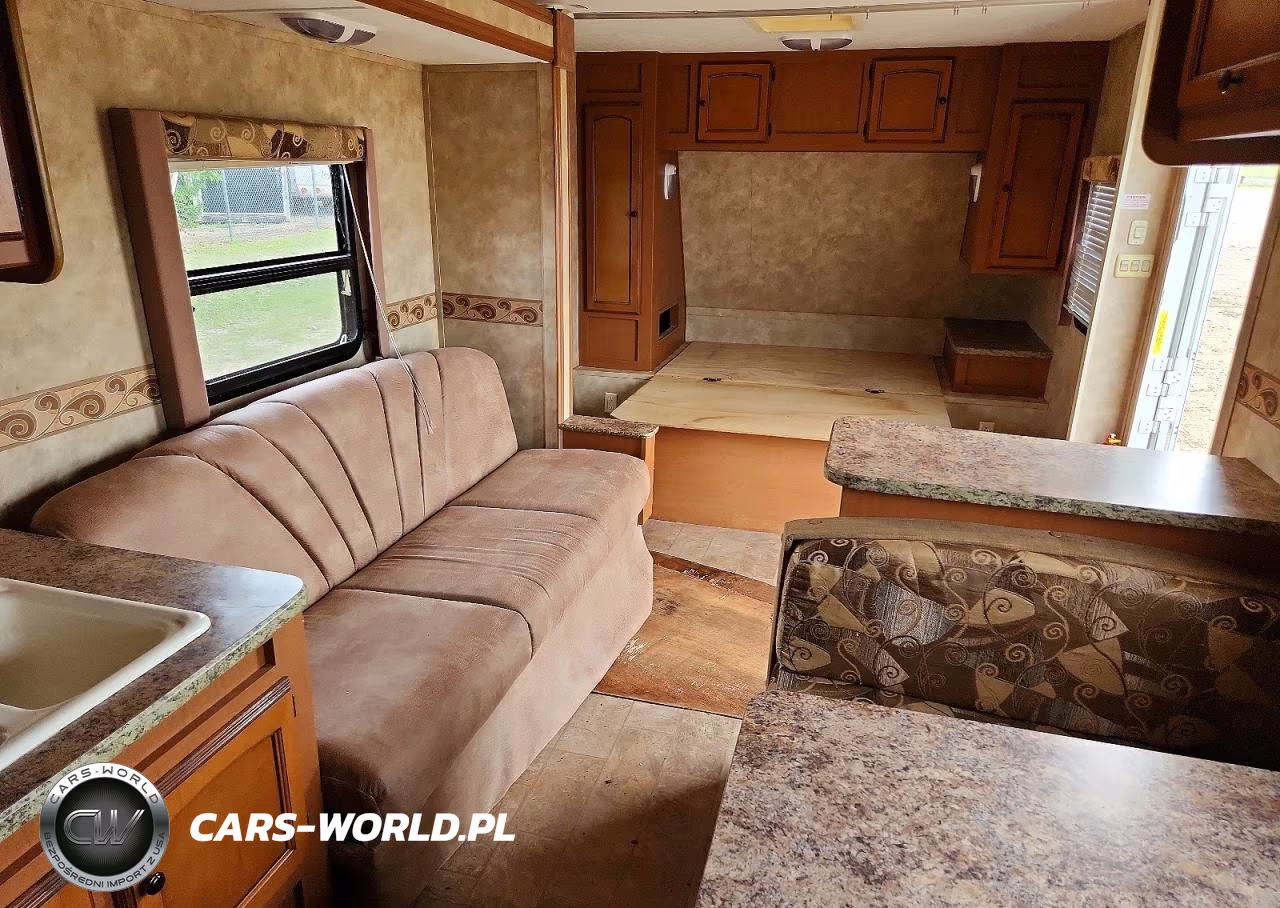 2010 Gulf Stream Gulf Breez Camper VIN:1NL1XTM22A1026053 - 5