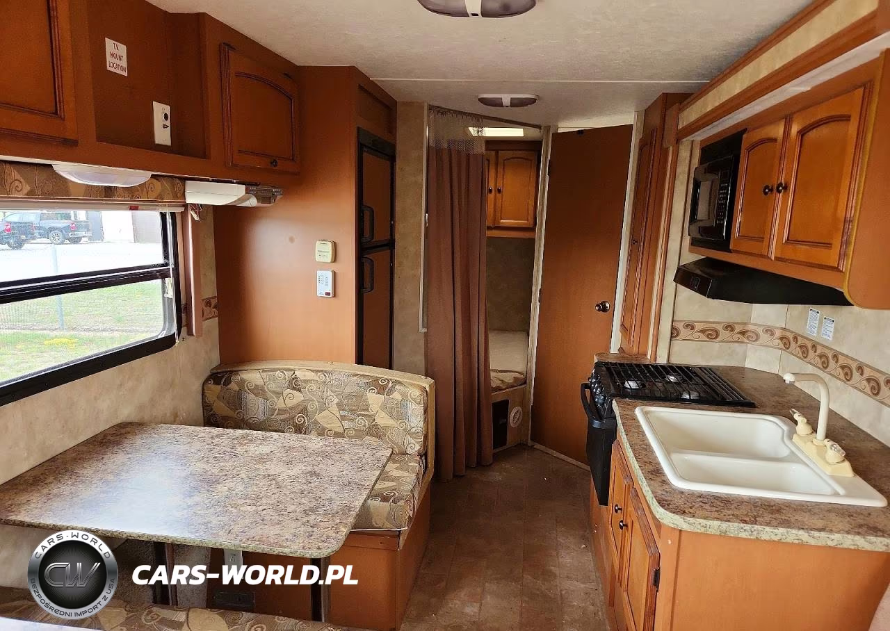 2010 Gulf Stream Gulf Breez Camper VIN:1NL1XTM22A1026053 - 6