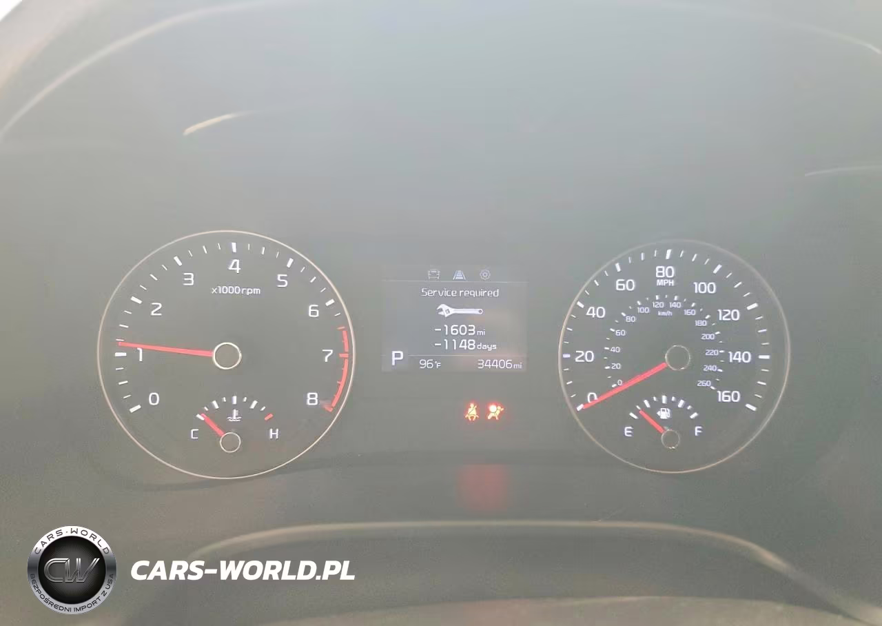 2019 Kia Forte S VIN:3KPF34AD8KE072696 - 9