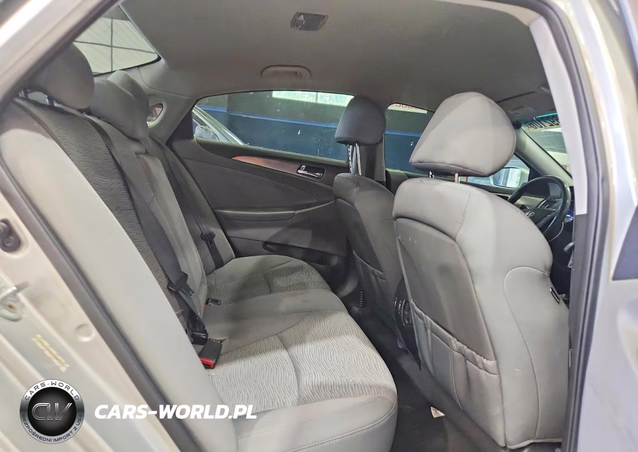 2011 Hyundai Sonata Hybrid VIN:KMHEC4A48BA004778 - 10
