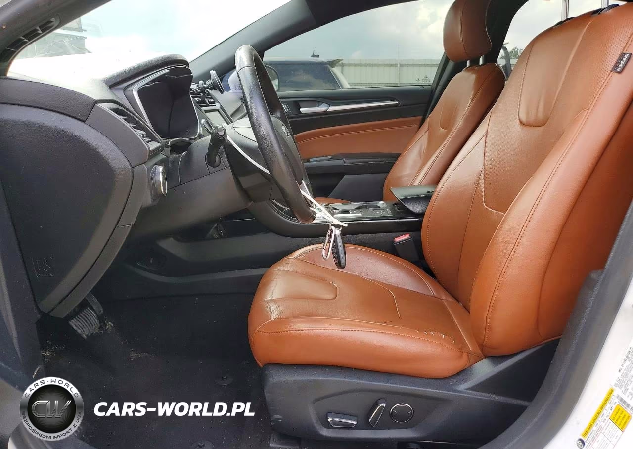 2019 Ford Fusion Titanium VIN:3FA6P0RU0KR217150 - 7